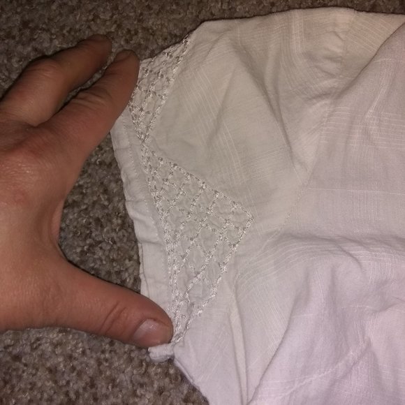 Oh! Mamma  Small Maternity embroidered top w tie - Picture 4 of 6